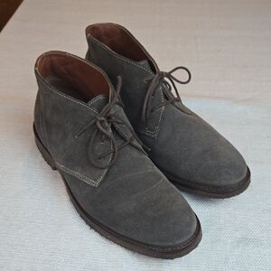 Johnston & Murphy Gray Suede Chukka Boots, Size 9